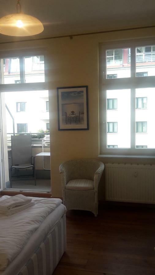 Lichtdurchflutetes Apartment Prenzlauerberg Berlin Exterior photo